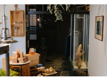 もみほぐし専門店 禅-zen-/奥へ進むと『禅』