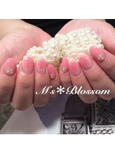 ネイルサロンアンドスクールエムズブロッサム(Nailsalon & school M's Blossom)/ジェルアート込コース