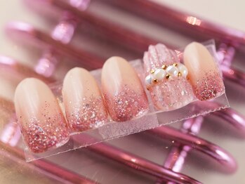 セプトネイル SEPT NAIL 彦根店の写真/《シンプルジェル¥4400》ご新規様¥500割引!ケア感覚でジェルを楽しみたい方に◎パラジェル無料特典あり