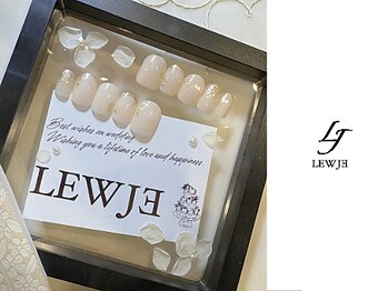 リュージェ(LEWJE)/和風 金箔 ホワイト ブライダル