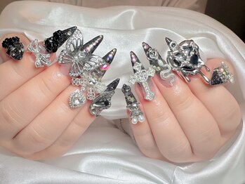 リサ(Risa)/カラーグラデーションつけ放題