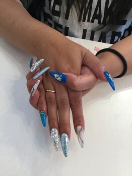 レビー(Revie)/ワンカラー+スカルプ+アート