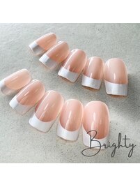 フレンチネイル