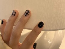 サロンドファン(salon de Fan)/チェック柄ネイル