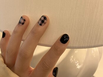 サロンドファン(salon de Fan)/チェック柄ネイル