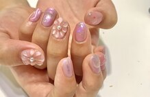 ネイル ラフレーズ(nail la fraise)