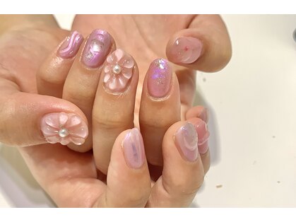 ネイル ラフレーズ(nail la fraise)の写真