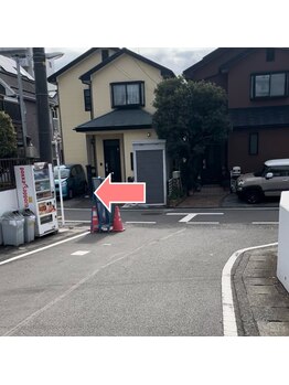 エナン(enan)/突き当たりを左折