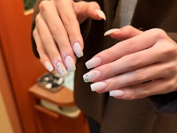 ホワイト［新宿/新宿駅］