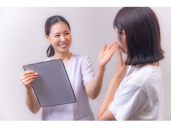 小顔矯正と姿勢矯正と骨盤矯正が評判の女性専用整体院 中百舌鳥駅前店/小顔矯正/骨盤矯正/肩こり