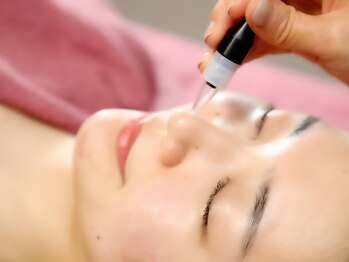 ミーアップ(Me up)/Option 3 毛 穴 吸 引