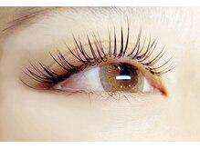 サロン ド ルージュ(SALON DE ROUGE)/