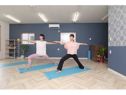 ヨガサロンロコア大在店【ヨガ/ピラティス/ダイエットコース】の写真