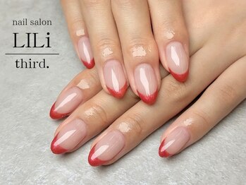 リリサード(LILi third.)/フレンチネイル