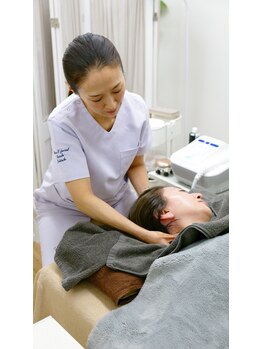 ファームディ(Pharm.D)の写真/頭皮から変わる、美しさの土台。国家資格者が整えるヘッドスパ