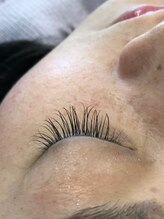 フリルアイビューティ 豊中店(Frill Eye Beauty)/