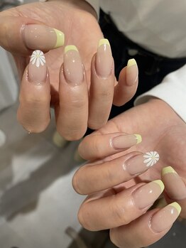 ププカニ(pupuKani)/フレンチネイル