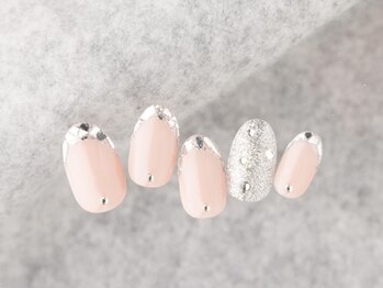 エムスラッシュ センター南(M.SLASH)/大人フレンチネイル