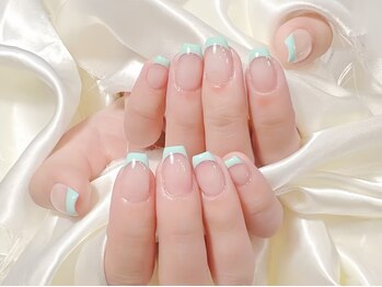 ラッキーネイル(Lucky Nail)/クリアベースフレンチ