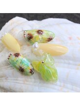 マムコレクション/リゾート　ひまわり　夏ネイル