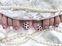 ハニービービー(Honey Bee Bee)/ハートホロネイル