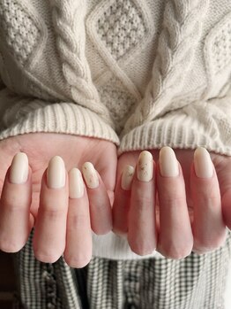 アマービレ(amabile)/ホワイト