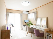 ユジュ(yuj)の雰囲気（プライベート空間で、お肌のことは気軽にご相談ください♪）