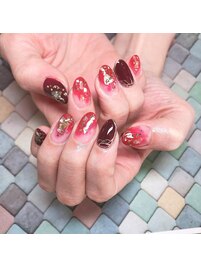 綺麗めニュアンスネイル