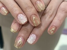 色んなジャンルのネイルが得意なサロンです☆
