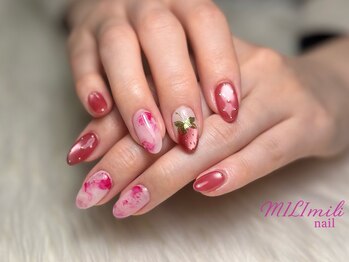 春ネイル☆いちご×ニュアンス