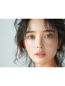 ナチュラル上品な目元にしたい