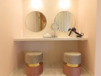 フォルティシモ ビューティ リラックス/パウダースペースには、Refa♪