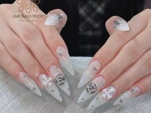 ウメネイルスタジオ(UME NAIL STUDIO)/ * 長 さだしやり放題×つけ放題