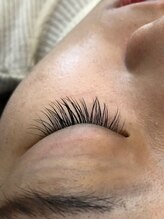 フリルアイビューティ 豊中店(Frill Eye Beauty)/