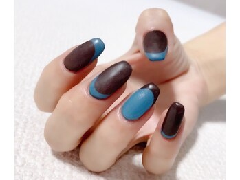 リーヴェ(Riebe)/バイカラー☆フレンチ