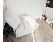 リッシュ(Rissyu)の雰囲気（リクライニングチェアでくつろげる空間です☆）