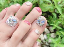 ドットエム(.m)の雰囲気（サンダルの季節はフットネイル♪半個室でTVをみながらゆったりと）