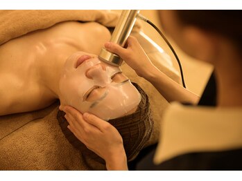 ザ ワン(THE ONE)/【たるみケア】幹細胞マスク施術