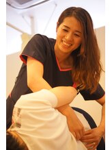 リファイン(Refine)/体の土台となる骨盤部から