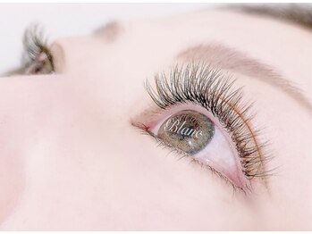 ブラン 岡山店(Blanc)/ボリュームラッシュ/4Dエクステ