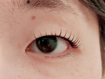 ラッシュウェル/ビューラー式まつ毛パーマ