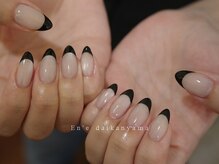 エン ダイカンヤマ(En'e daikanyama)/大人フレンチ[ジェルネイル]