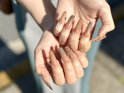 アステリア(Asteria)の写真