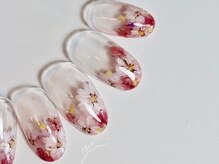 ネイルズ バイ ユイ 外苑前(Nails by Yui)/手描きフラワーネイル