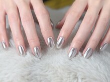 ソーネイルズ(Soo Nails)/ミラーネイル