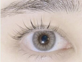 リリアル 福井店(LiLial)の写真/ナチュラルながらも印象的な目元に◎アイブロウ&まつげメニューも豊富にあり,左右均等な美人顔にお仕上げ☆