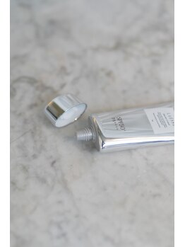 ラエッセ 目黒 白金台店(LAESSE)/LAESSE glass skin Series