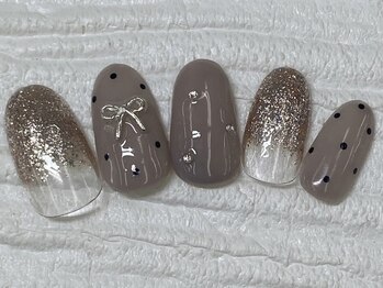 ハニービービー(Honey Bee Bee)/ドットネイル