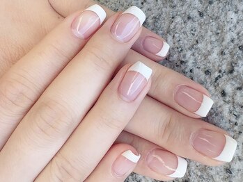 ブエノスカリン(Buenos Karin)/ホワイトフレンチ