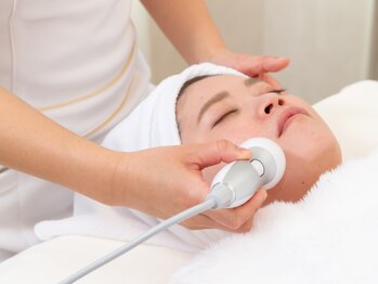 BeautySalonLienの写真/大人気メニュー!美肌と小顔が叶う《ララピール×ハイドラ×プラズマで》透明感のある水光肌に